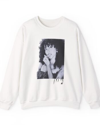 Tyla Portrait & Paw Unisex Heavy Blend™ Crewneck Sweatshirt
