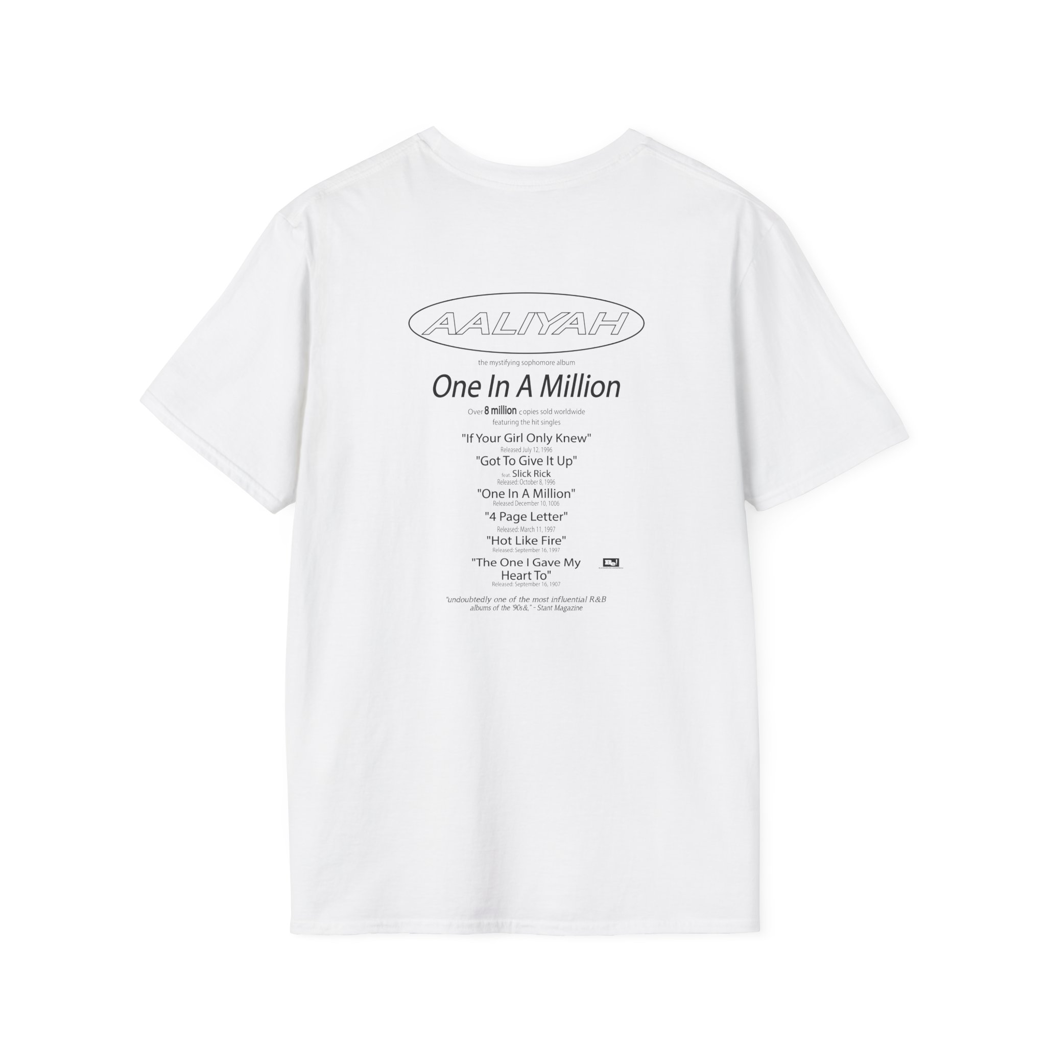Aaliyah Oiam Photo Unisex Softstyle T-shirt