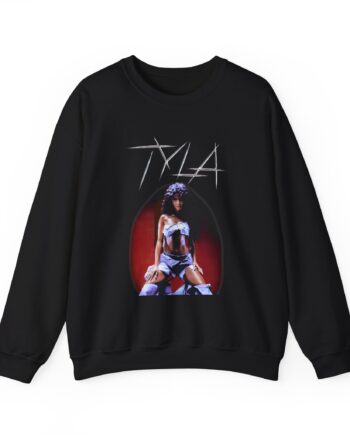 Tyla Unisex Heavy Blend™ Crewneck Sweatshirt