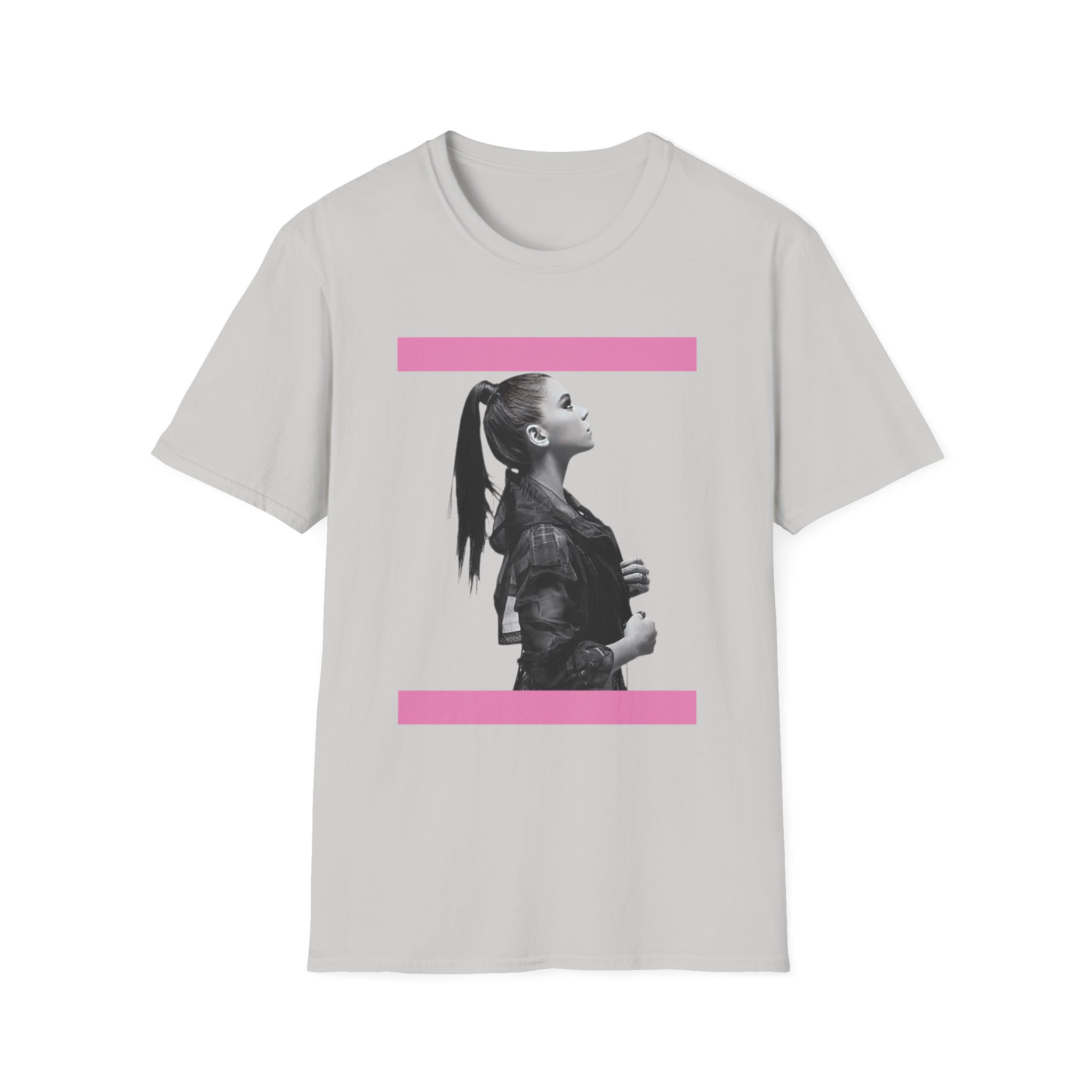 Hailee Steinfeld Pretty in Pink Unisex Softstyle T-Shirt