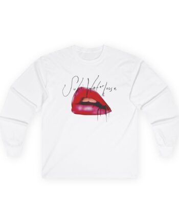 Suki Waterhouse Spider Unisex Ultra Cotton Long Sleeve Tee