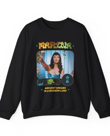 Marina Dreams Frame Unisex Heavy Blend™ Crewneck Sweatshirt